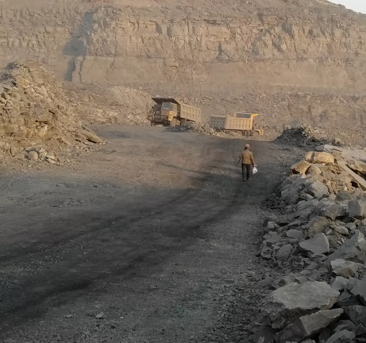 礦區現場 礦區現場